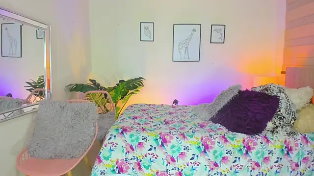 LusyKitty online show from 10.10.25