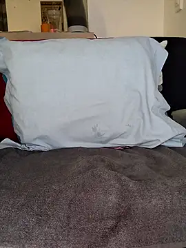 Volcaniiia online show from 04.20.26