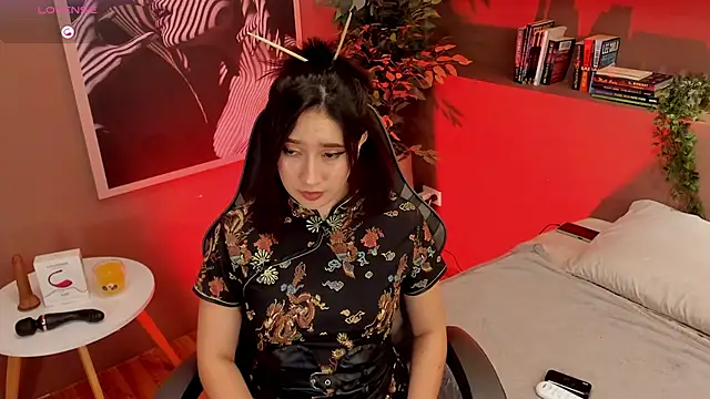 Skyyle  online show from 03.08.26