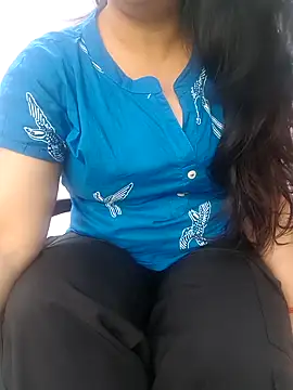 Snapshot of roshni_agrawal0 chatting on 05.07.26 roshni agrawal0 online show from 05.07.26