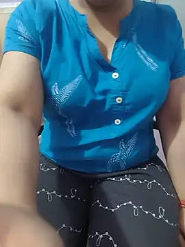 Snapshot of roshni_agrawal0 chatting on 07.13.26 roshni agrawal0 online show from 07.13.26