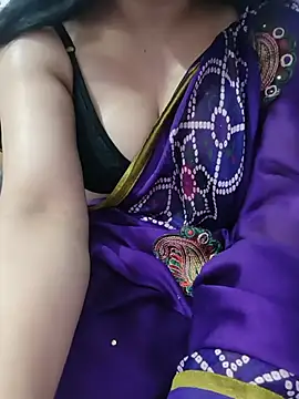 Snapshot of roshni_agrawal0 chatting on 07.28.26 roshni agrawal0 online show from 07.28.26