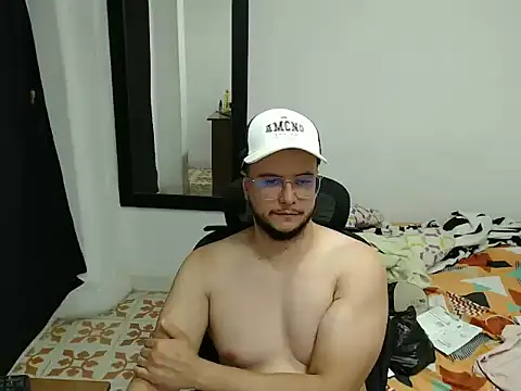 Snapshot of cloudsxxx chatting on 02.13.26 cloudsxxx online show from 02.13.26