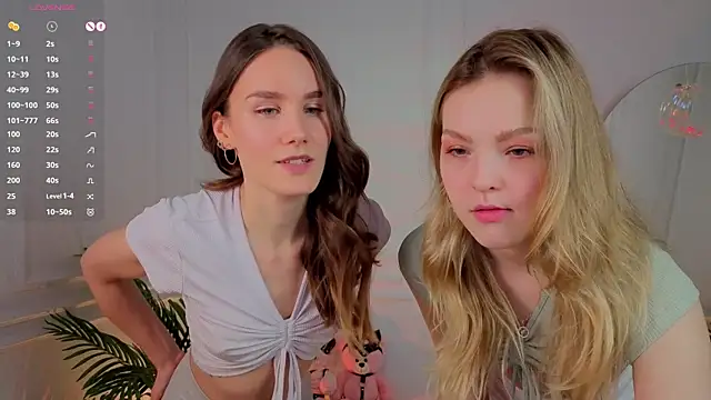 Snapshot of _Clare_Florence_ chatting on 01.15.26 Clare Florence online show from 01.15.26