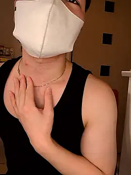 kqitooo online show from 03.27.26