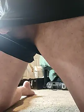 Snapshot of greenman55900 chatting on 02.19.26 greenman55900 online show from 02.19.26