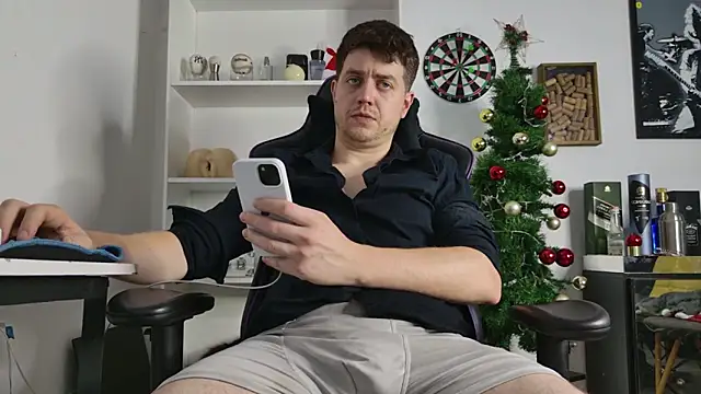 aaron nvk online show from 12.20.25