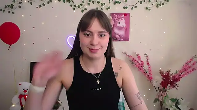 Amanda Bright  online show from 04.27.26