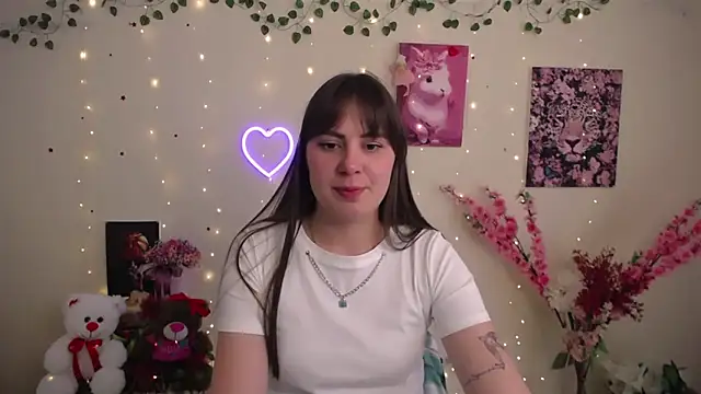 Snapshot of Amanda_Bright_ chatting on 05.12.26 Amanda Bright online show from 05.12.26