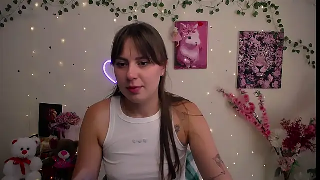 Amanda Bright  online show from 07.28.26