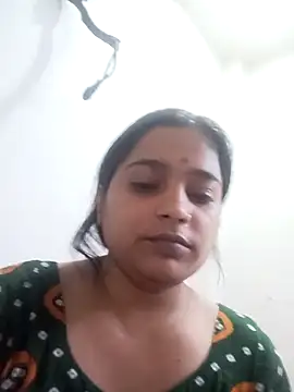 Snapshot of Trisha_71 chatting on 09.13.25 Trisha 71 online show from 09.13.25