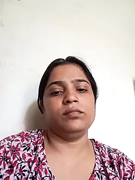 Snapshot of Trisha_71 chatting on 09.28.25 Trisha 71 online show from 09.28.25