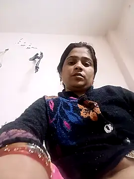 Snapshot of Trisha_71 chatting on 12.21.25 Trisha 71 online show from 12.21.25