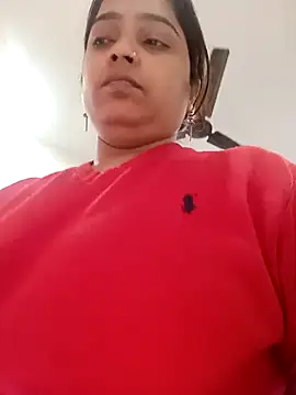 Snapshot of Trisha_71 chatting on 12.23.25 Trisha 71 online show from 12.23.25