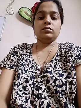 Snapshot of Trisha_71 chatting on 06.25.26 Trisha 71 online show from 06.25.26
