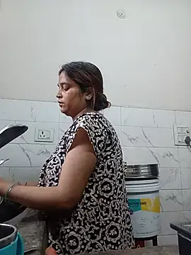 Snapshot of Trisha_71 chatting on 07.14.26 Trisha 71 online show from 07.14.26