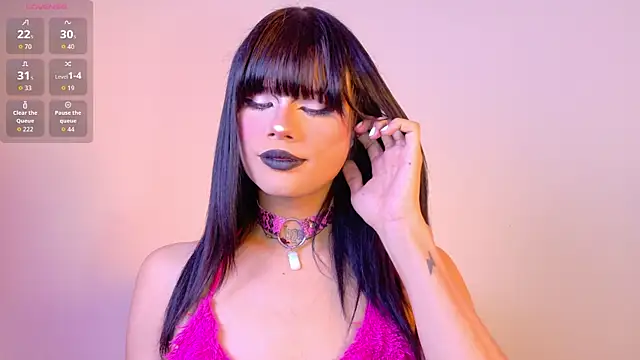 Snapshot of NATASHAA_WINZ chatting on 11.04.25 NATASHAA WINZ online show from 11.04.25