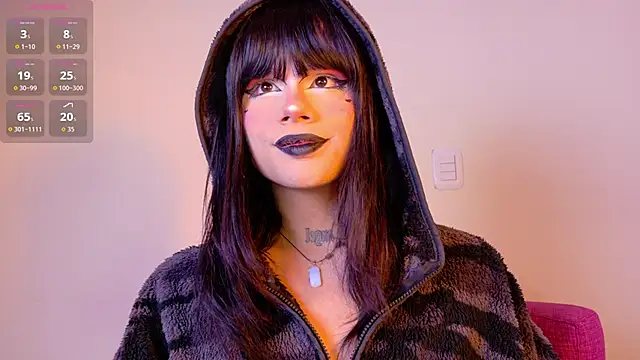 Snapshot of NATASHAA_WINZ chatting on 11.09.25 NATASHAA WINZ online show from 11.09.25