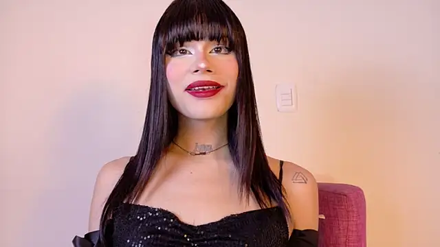 Snapshot of NATASHAA_WINZ chatting on 11.29.25 NATASHAA WINZ online show from 11.29.25