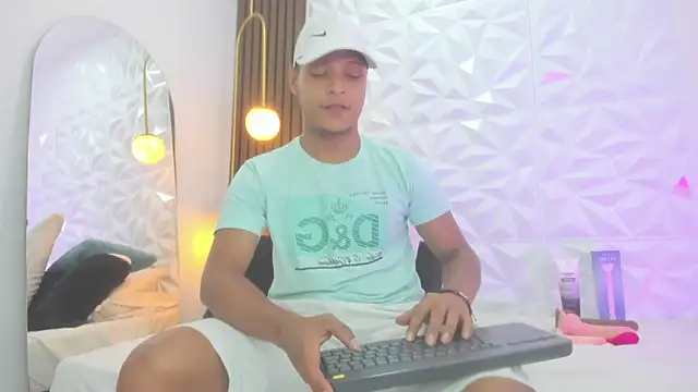 Ricky Owens1 online show from 10.10.25