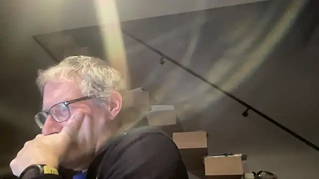 Snapshot of choupipat1 chatting on 12.05.25 choupipat1 online show from 12.05.25