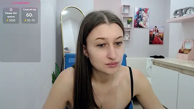 Snapshot of muriel_elvin chatting on 10.03.25 muriel elvin online show from 10.03.25