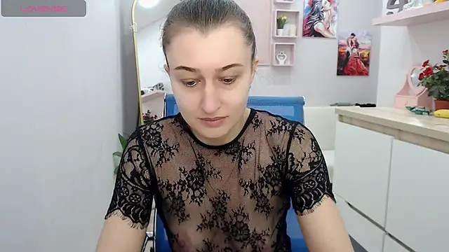 Snapshot of muriel_elvin chatting on 12.03.25 muriel elvin online show from 12.03.25