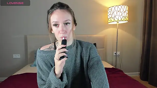 cutienaughtygirl online show from 10.04.25