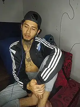 Snapshot of Tattoboy19cm chatting on 02.27.26 Tattoboy19cm online show from 02.27.26