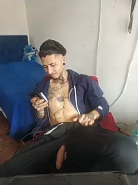 Snapshot of Tattoboy19cm chatting on 03.03.26 Tattoboy19cm online show from 03.03.26