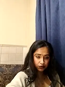 cute indianxo online show from 04.30.26