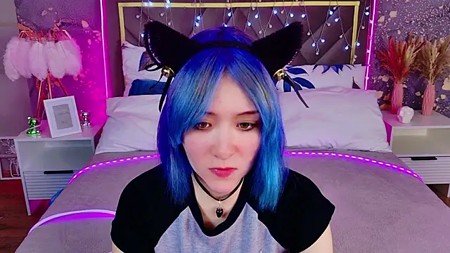 Ketrin Jones online show from 02.12.26