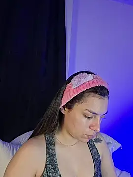 AmaiaSalvatore online show from 01.08.26