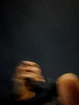 Snapshot of ARTANIS20 chatting on 11.01.25 ARTANIS20 online show from 11.01.25