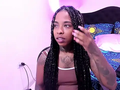Pauline Fox online show from 04.29.26