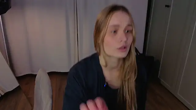 lisa schiele online show from 04.28.26