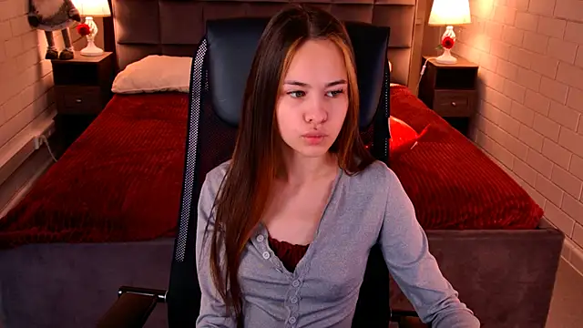 UliaNeer online show from 02.27.26