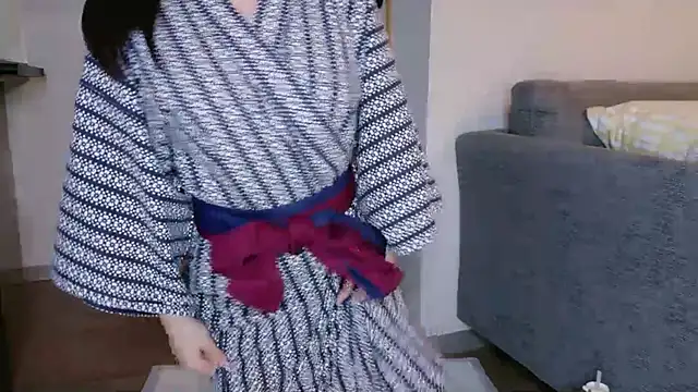 moemilk online show from 07.11.26