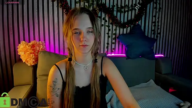 Casey Sweeet online show from 01.06.26