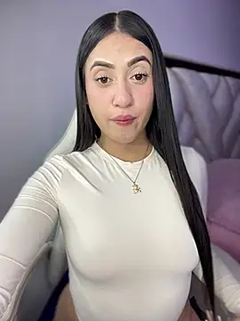 Snapshot of isabela_l chatting on 01.16.26 isabela l online show from 01.16.26