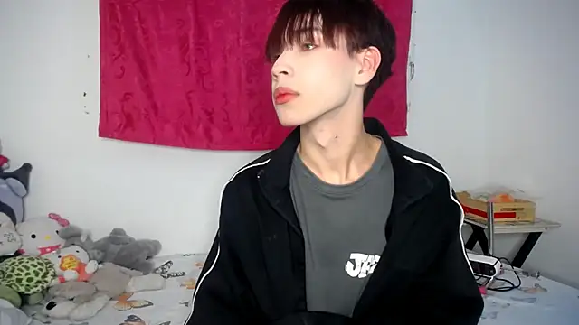 Snapshot of lucky_stricke chatting on 11.11.25 lucky stricke online show from 11.11.25