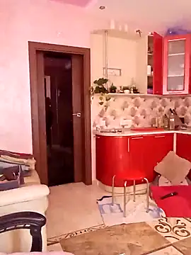 SquirtMilf00 online show from 10.29.25