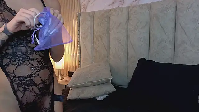 AnastasiaColeman online show from 04.25.26