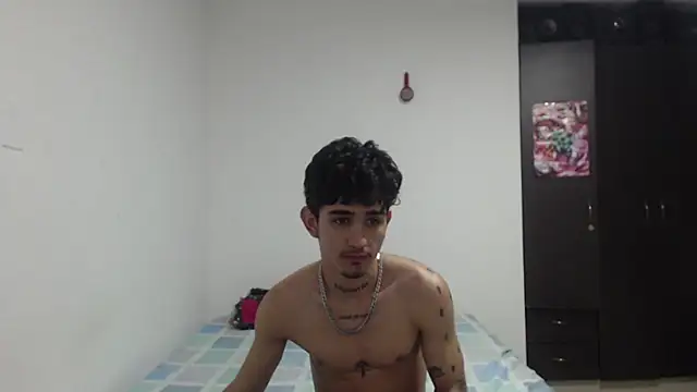 Snapshot of nextboywell1 chatting on 11.22.25 nextboywell1 online show from 11.22.25