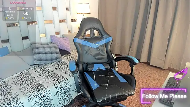 nextboywell1 online show from 03.17.26