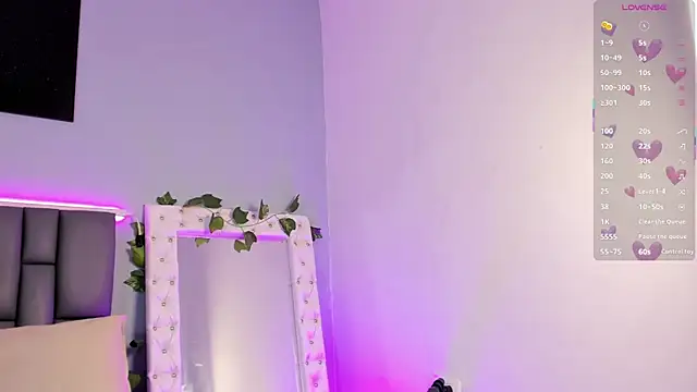  jasmine blush online show from 10.05.25