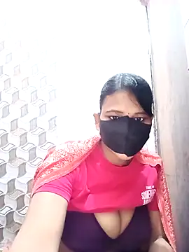 Snapshot of varnika chatting on 12.21.25 varnika online show from 12.21.25