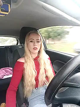 Snapshot of DeeA_Blondy chatting on 10.03.25 DeeA Blondy online show from 10.03.25