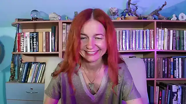 Snapshot of Foxilady357 chatting on 05.20.26 Foxilady357 online show from 05.20.26