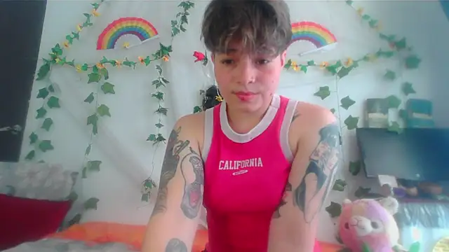 Snapshot of Mitsuha_gate chatting on 03.28.26 Mitsuha gate online show from 03.28.26